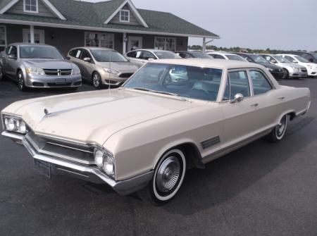 1966 *HUGE PRICE DROP* BUICK WILDCAT